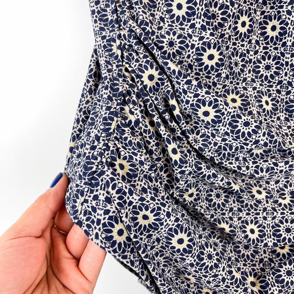 Niptuck (10) Womens Ruched Multi Fit Cup One Piece Swim Suit Floral Navy Blue - Picture 4 of 9